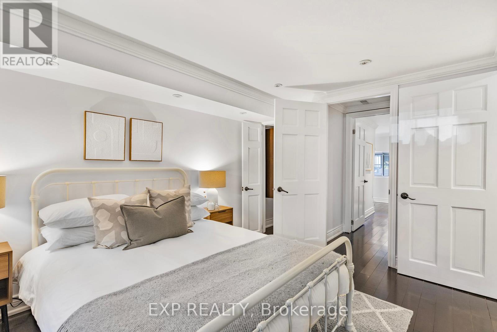 366 Dundas Street E, Toronto, Ontario  M5A 2A3 - Photo 24 - C12204805