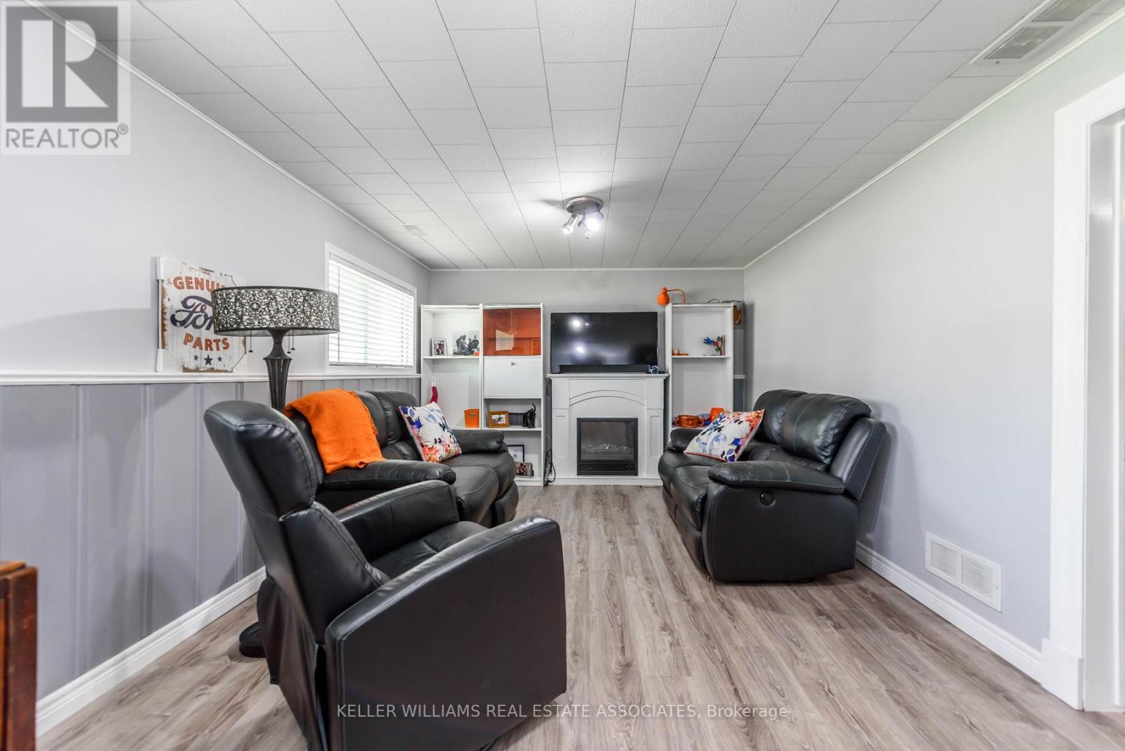 43 Kensington Avenue, Brantford, Ontario  N3R 5S7 - Photo 18 - X12176644
