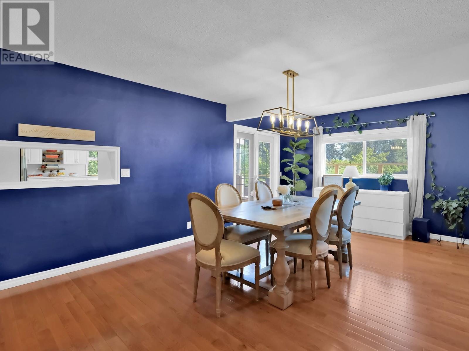 Property at 2023 Derrickson Place image 2