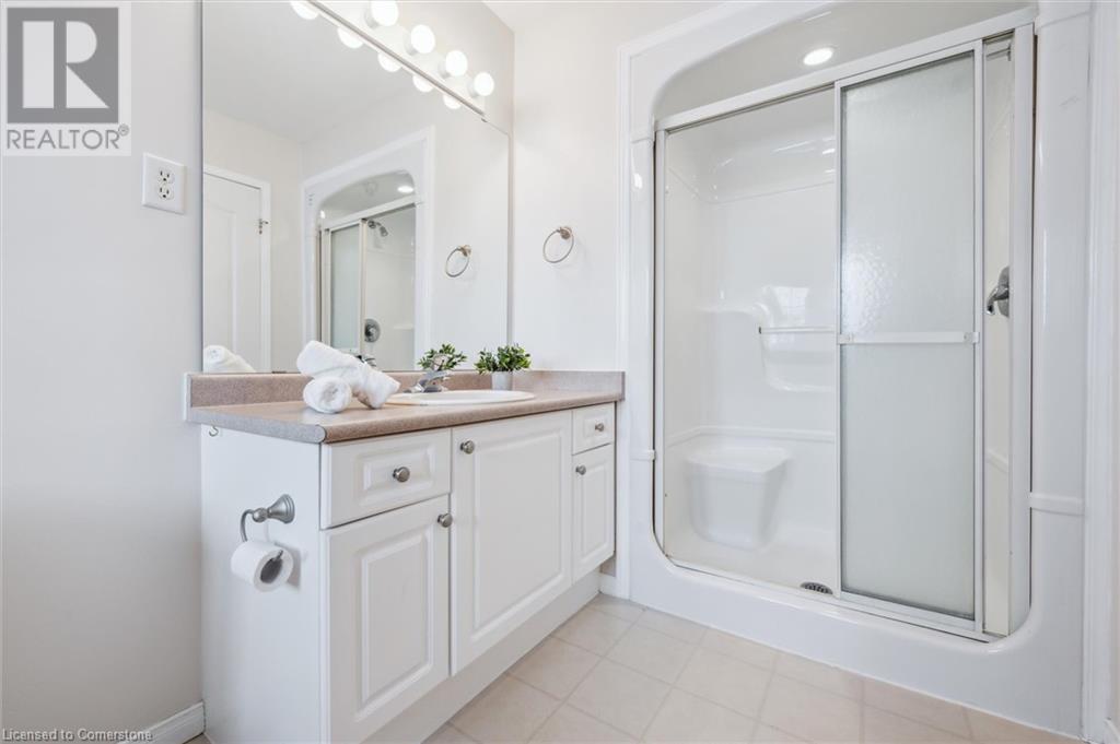 606 Eastbridge Boulevard, Waterloo, Ontario  N2K 4H4 - Photo 23 - 40738615
