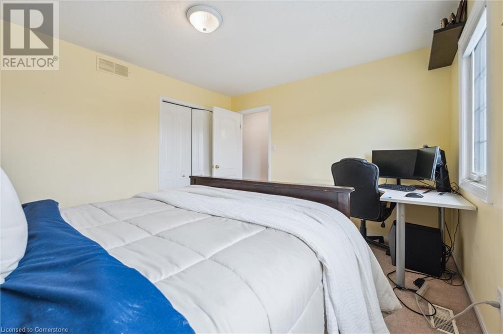 606 Eastbridge Boulevard, Waterloo, Ontario  N2K 4H4 - Photo 27 - 40738615