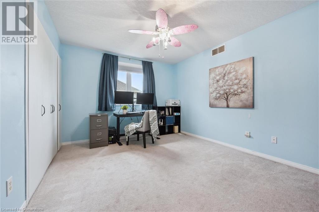 606 Eastbridge Boulevard, Waterloo, Ontario  N2K 4H4 - Photo 28 - 40738615