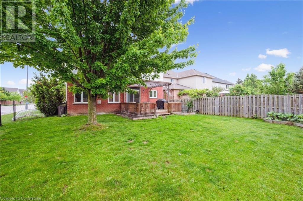 606 Eastbridge Boulevard, Waterloo, Ontario  N2K 4H4 - Photo 42 - 40738615