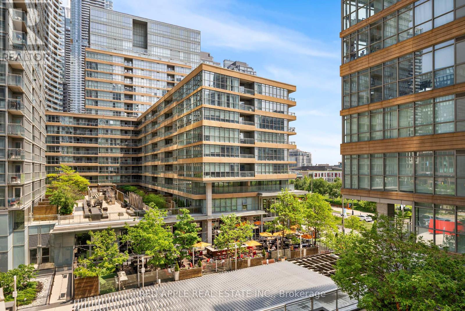 530 - 21 Iceboat Terrace, Toronto, Ontario  M5V 4A9 - Photo 12 - C12201879