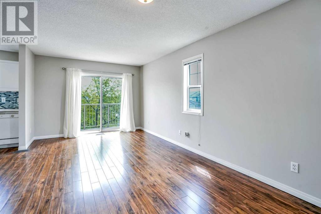 Property at 4 Citadel Point NW image 3