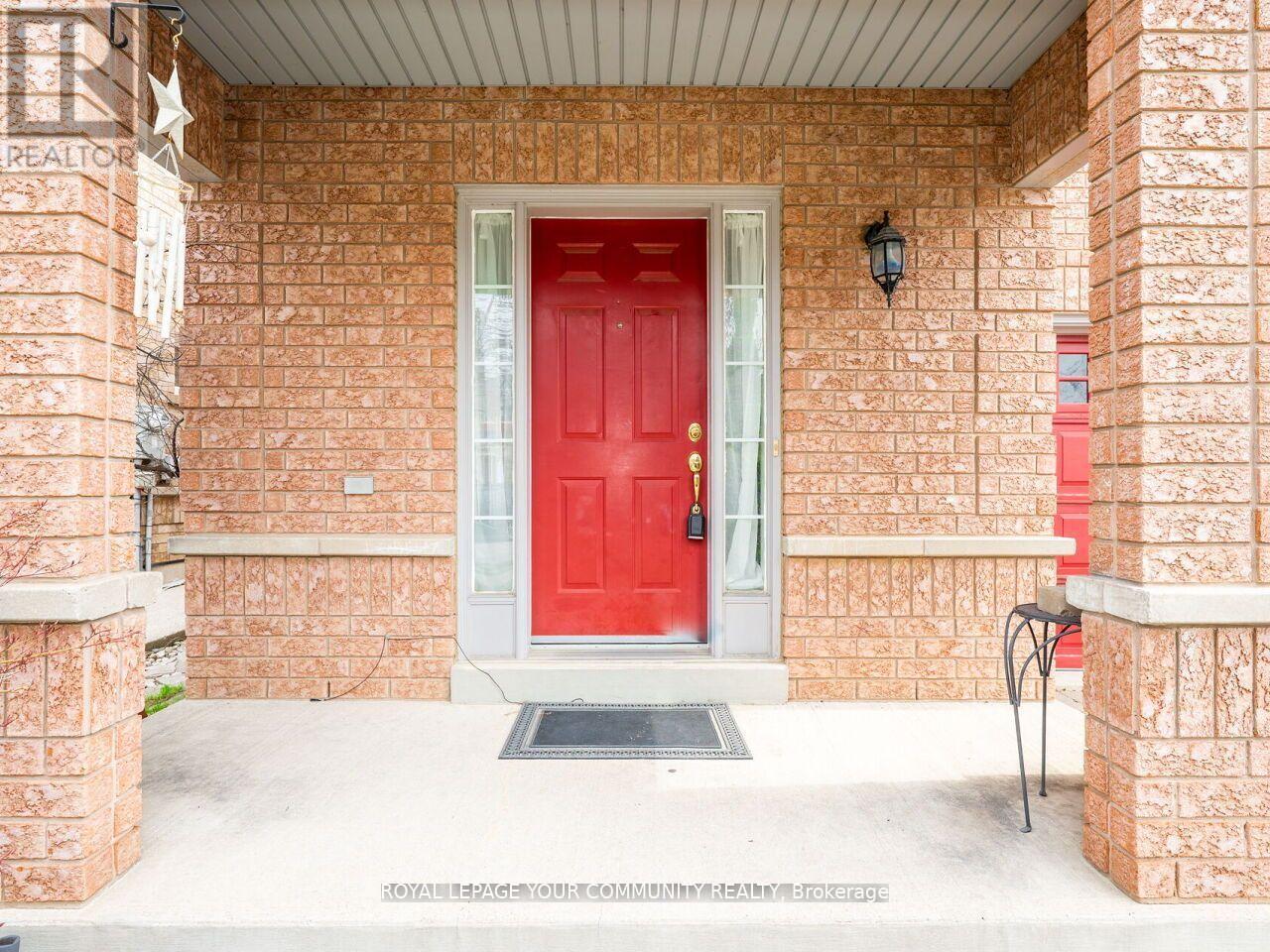 55 Trumpet Valley Boulevard, Brampton, Ontario  L7A 3P7 - Photo 3 - W12204813