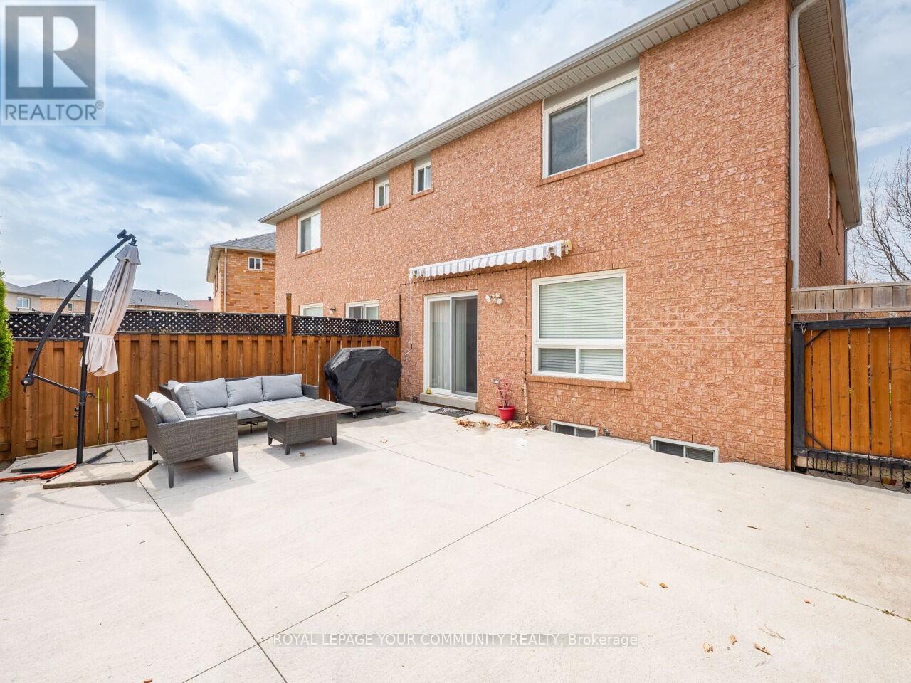 55 Trumpet Valley Boulevard, Brampton, Ontario  L7A 3P7 - Photo 32 - W12204813