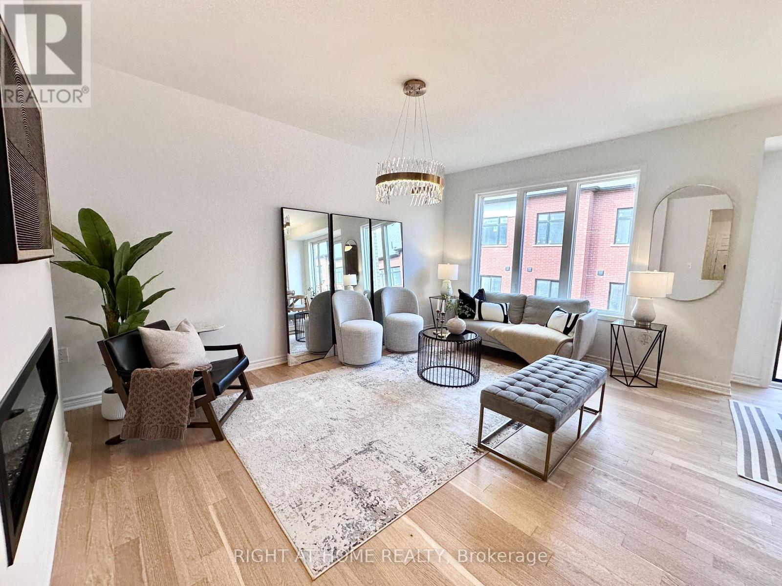3081 LANGDON ROAD, Oakville, Ontario
