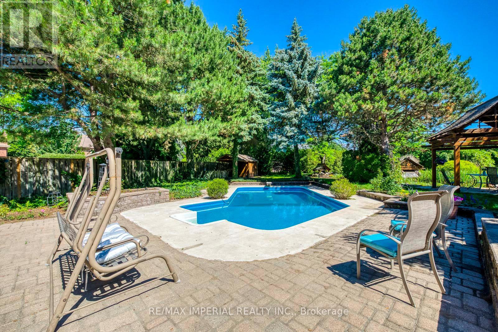 341 Acacia Court, Oakville, Ontario  L6J 6K5 - Photo 42 - W12194642