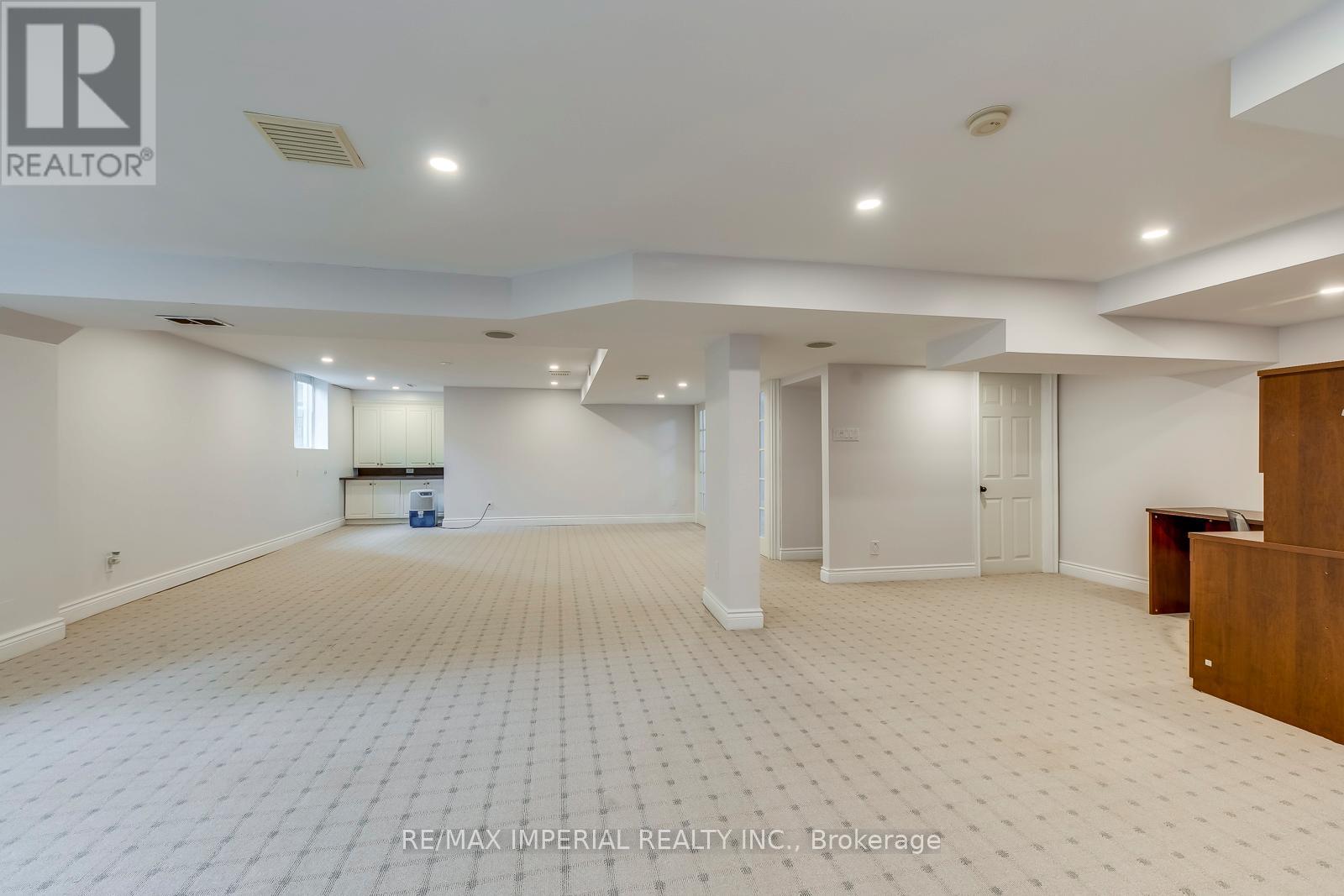 341 Acacia Court, Oakville, Ontario  L6J 6K5 - Photo 38 - W12194642