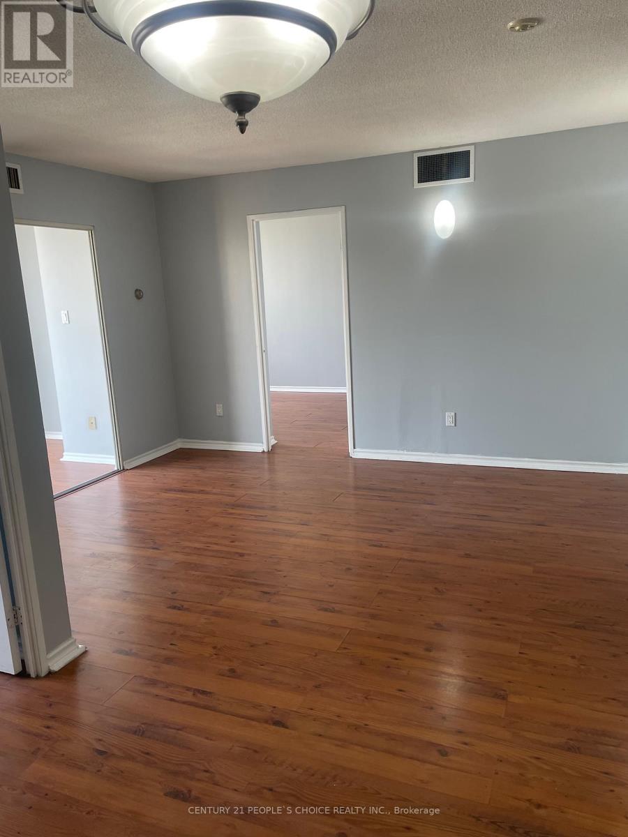 2112 - 285 Enfield Place, Mississauga, Ontario  L5B 4L8 - Photo 24 - W12085168