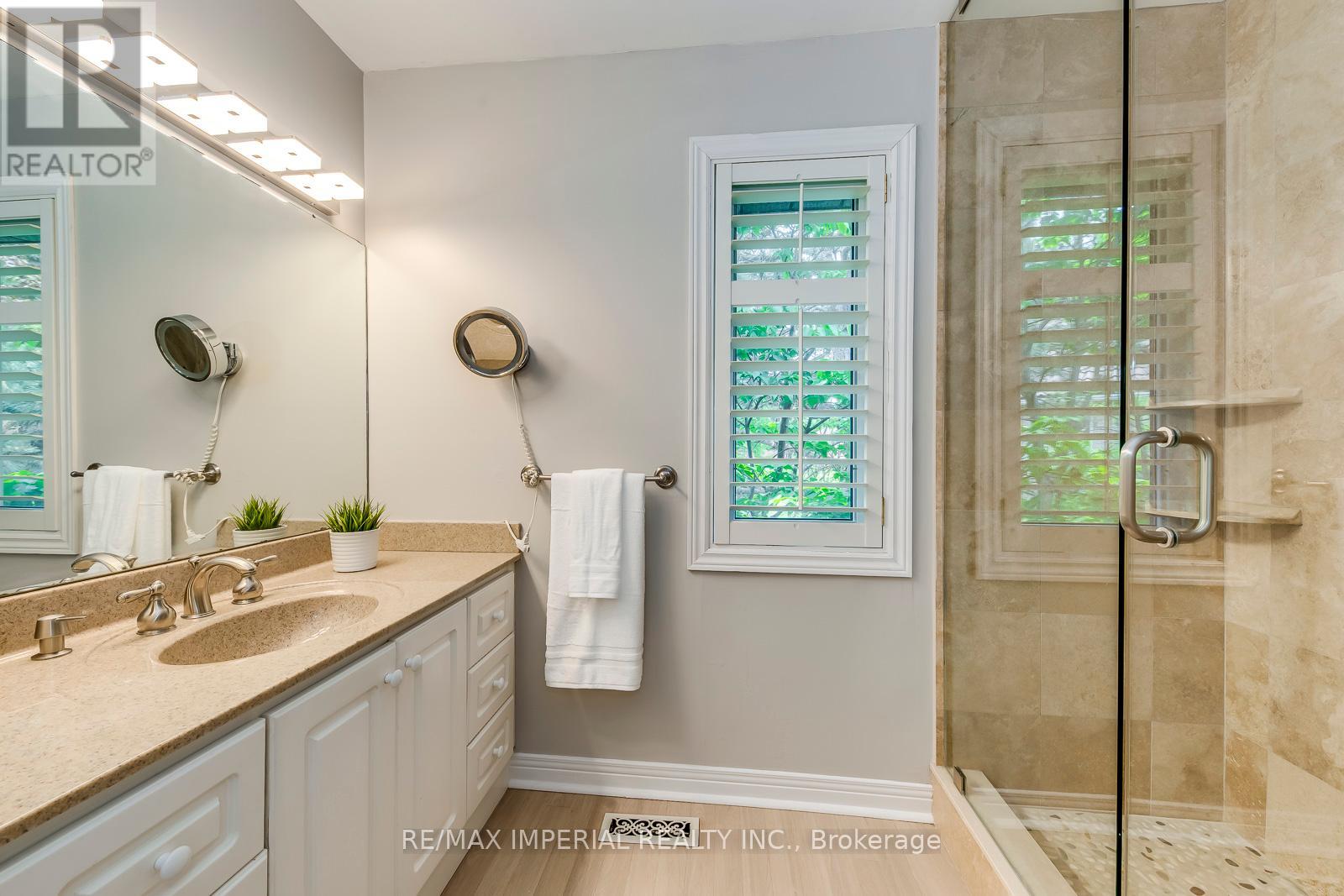 341 Acacia Court, Oakville, Ontario  L6J 6K5 - Photo 31 - W12194642