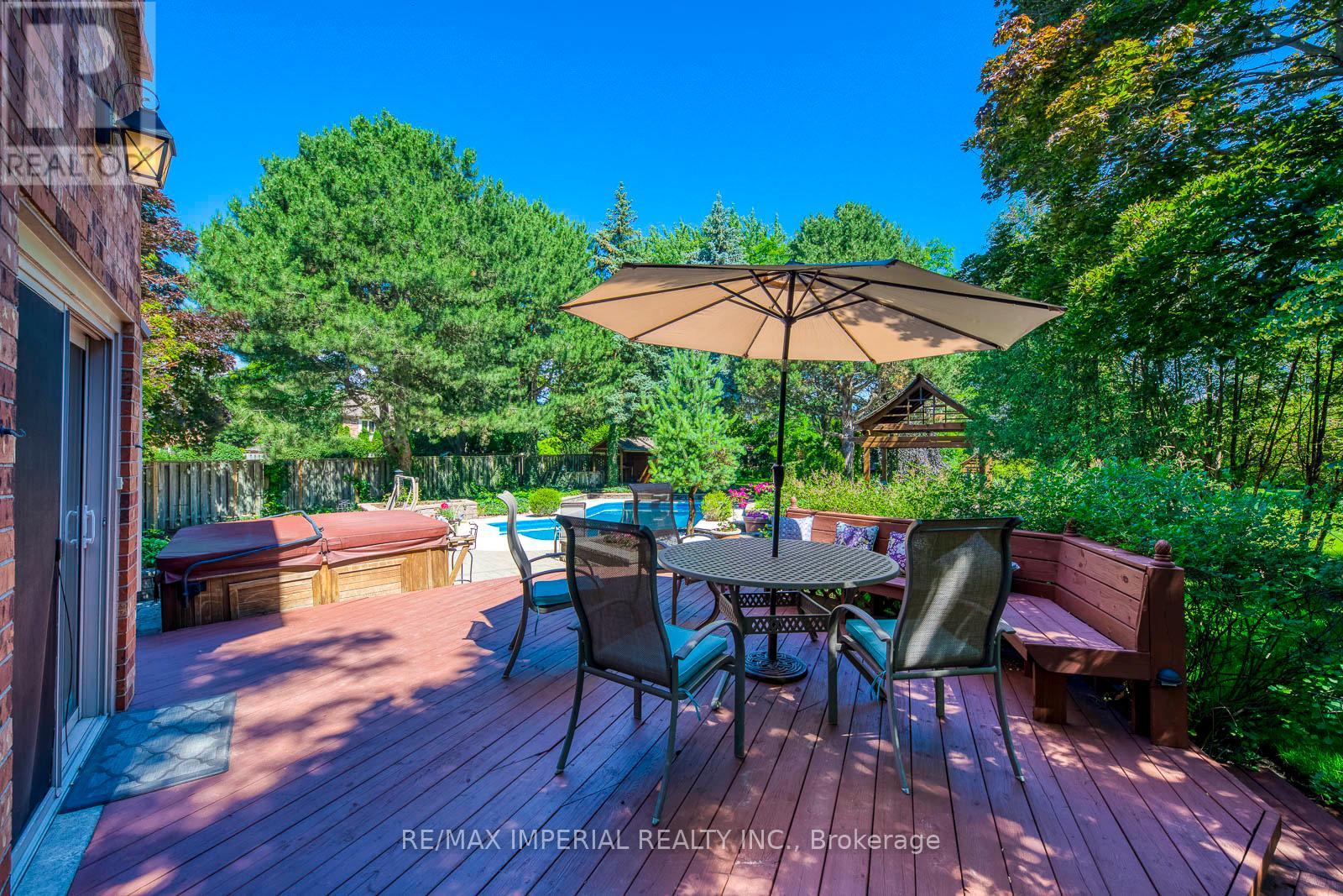 341 Acacia Court, Oakville, Ontario  L6J 6K5 - Photo 40 - W12194642
