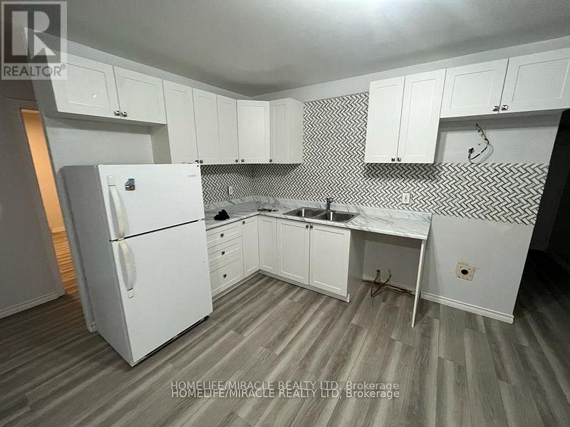 87 Westmount Road N, Waterloo, Ontario  N2L 2R7 - Photo 20 - X12204818