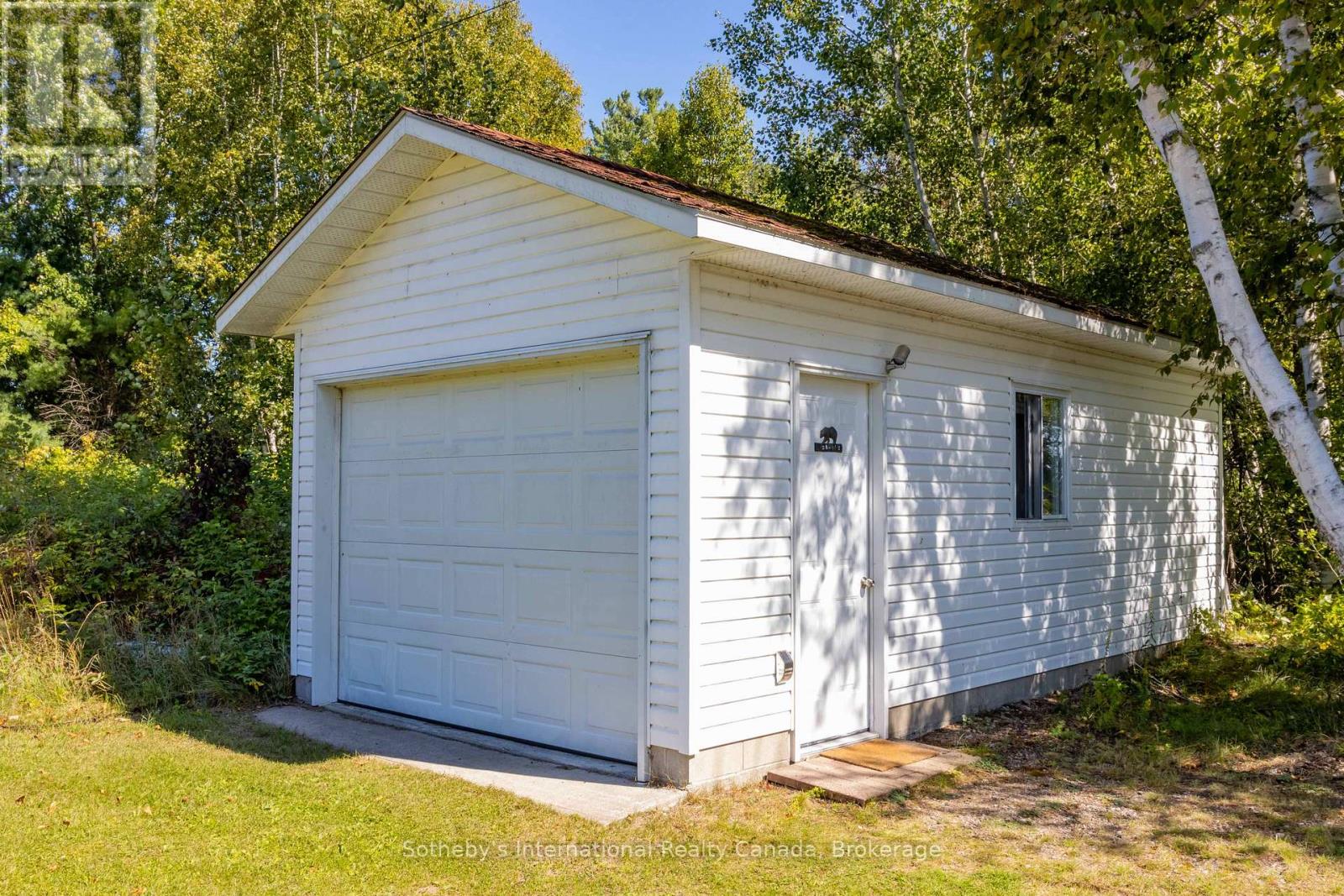 244 Mask Island Drive, Madawaska Valley, Ontario  K0J 1B0 - Photo 8 - X12202793