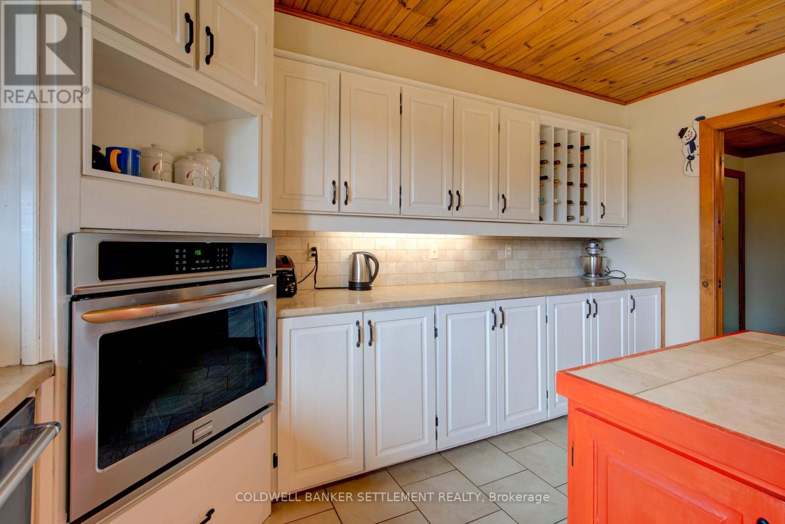 111 Ferrier Road E, Tay Valley, Ontario  K7H 0E9 - Photo 6 - X12204830