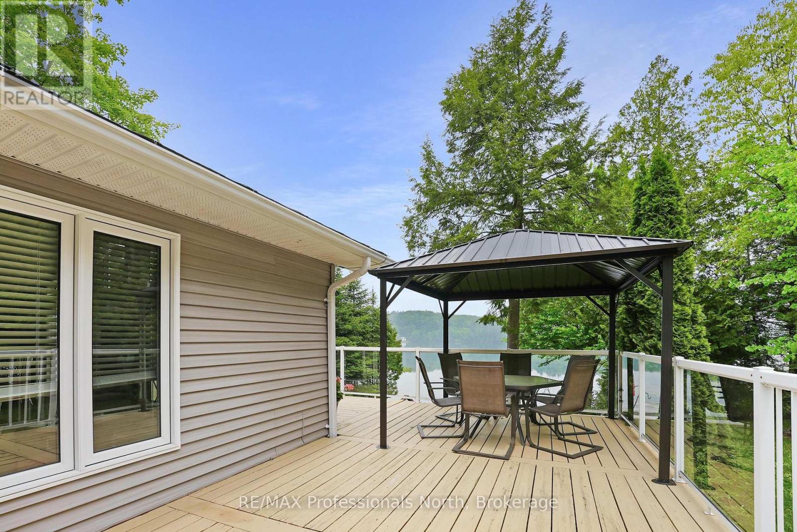 1093 Comak Crescent, Algonquin Highlands (Sherborne), Ontario  K0M 1S0 - Photo 35 - X12204834