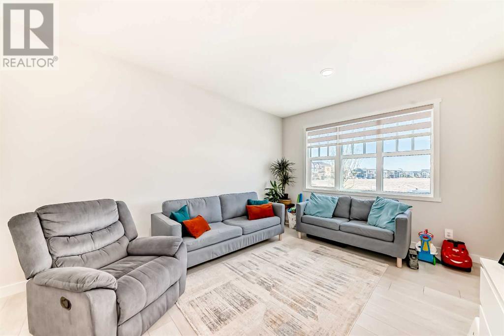95 Heirloom Boulevard Se, Calgary, Alberta  T3S 0H2 - Photo 14 - A2225062