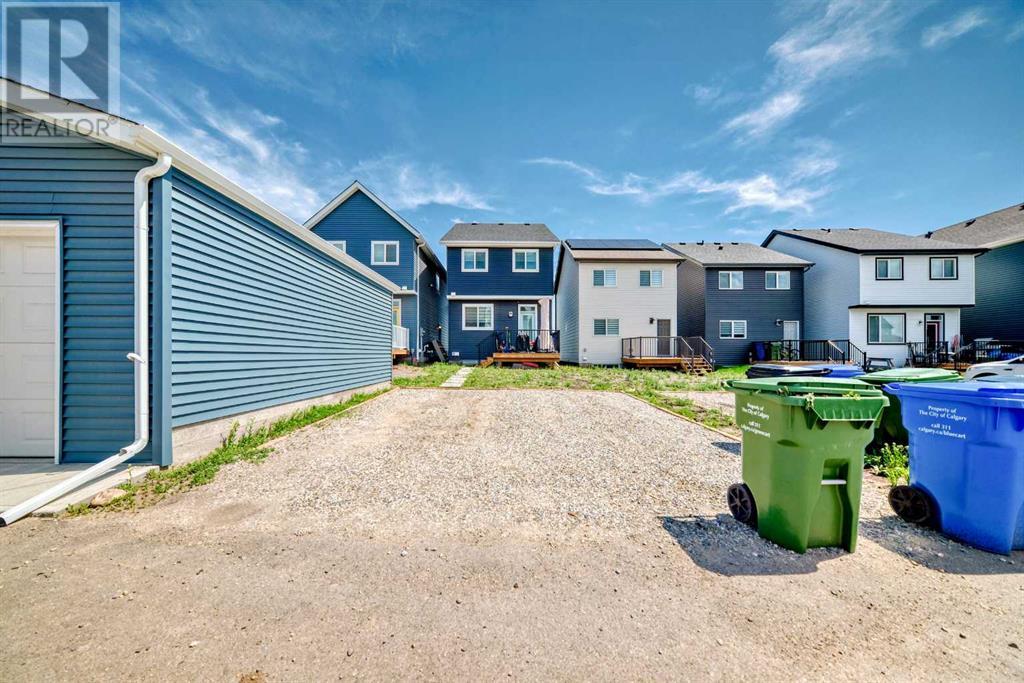 95 Heirloom Boulevard Se, Calgary, Alberta  T3S 0H2 - Photo 47 - A2225062