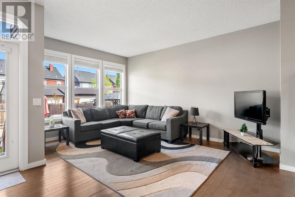54 Legacy Close Se, Calgary, Alberta  T2X 0Y9 - Photo 10 - A2225495