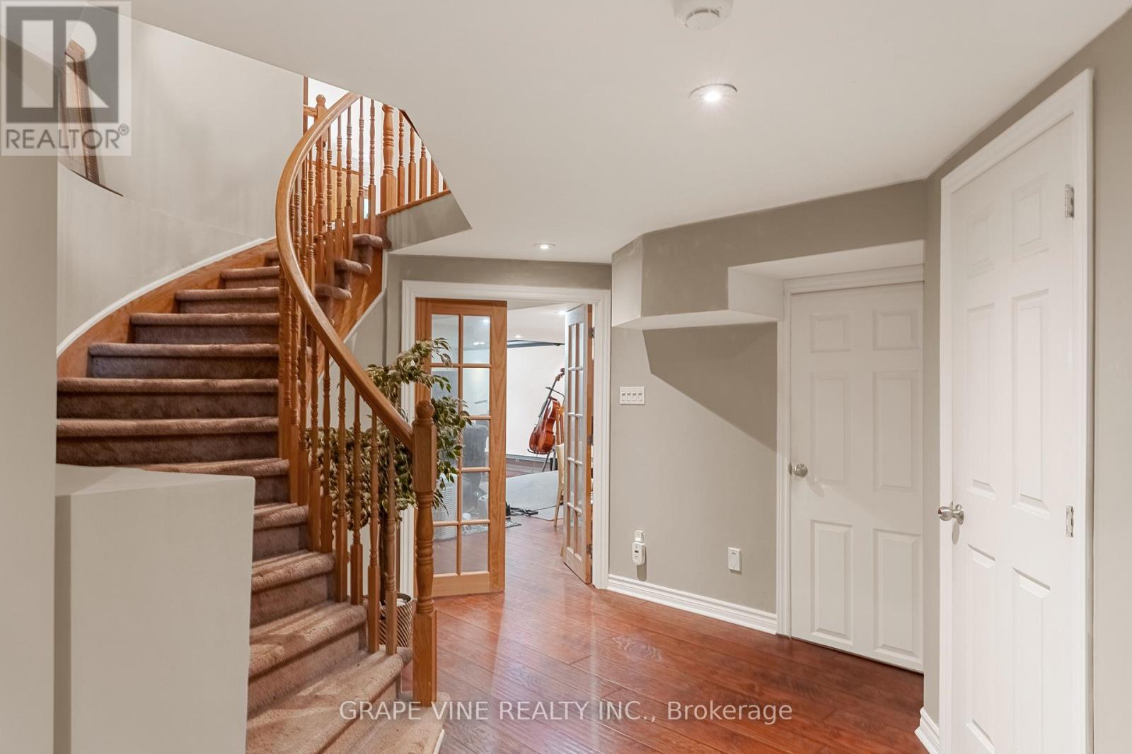 67 Allenby Road, Ottawa, Ontario  K2K 2J8 - Photo 35 - X12204851