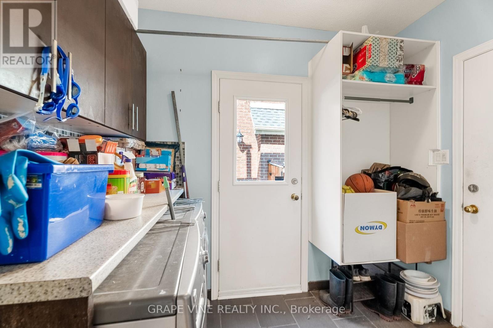 67 Allenby Road, Ottawa, Ontario  K2K 2J8 - Photo 8 - X12204851