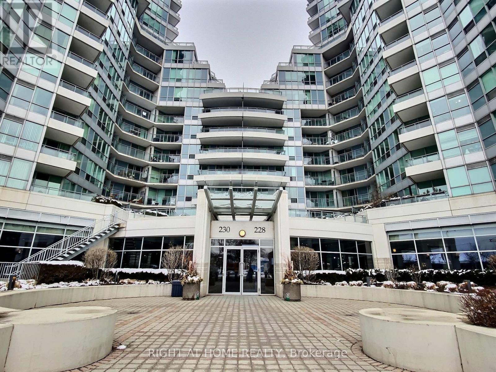 2125 - 230 Queens Quay W, Toronto, Ontario  M5J 2Y7 - Photo 21 - C12204870