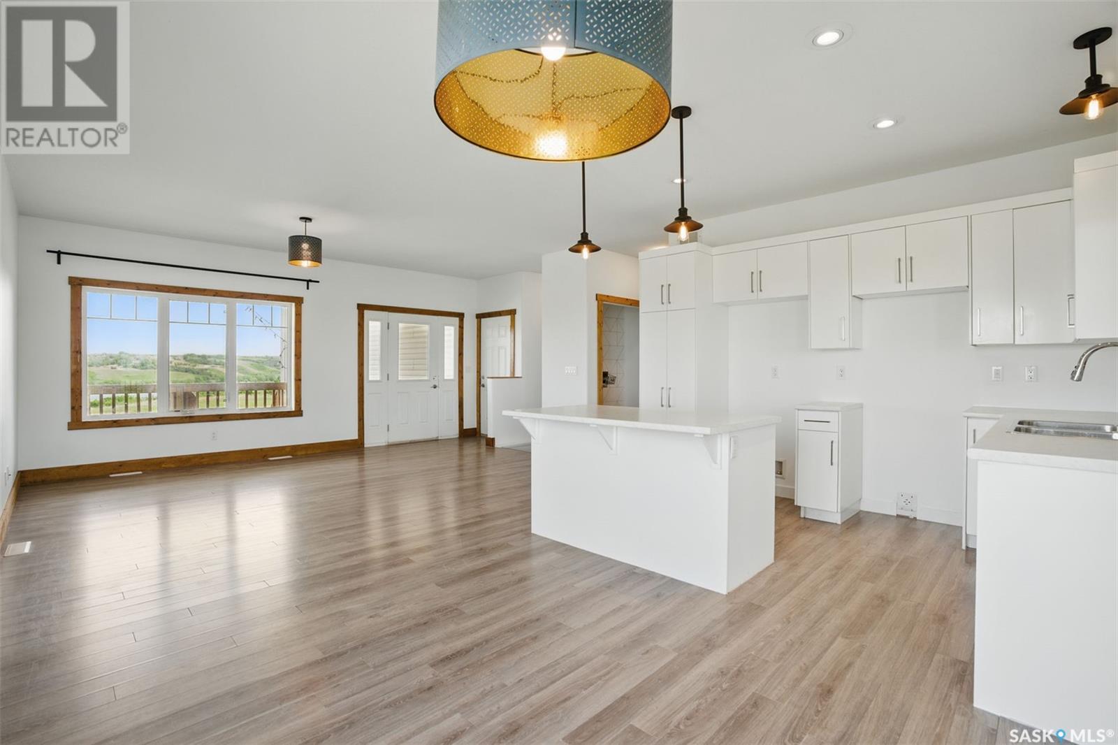 46 Sunrise Drive S, Dundurn Rm No. 314, Saskatchewan  S7C 0A6 - Photo 6 - SK008704