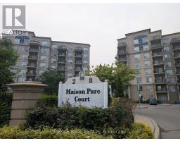 8 MAISON PARC COURT, Vaughan, Ontario