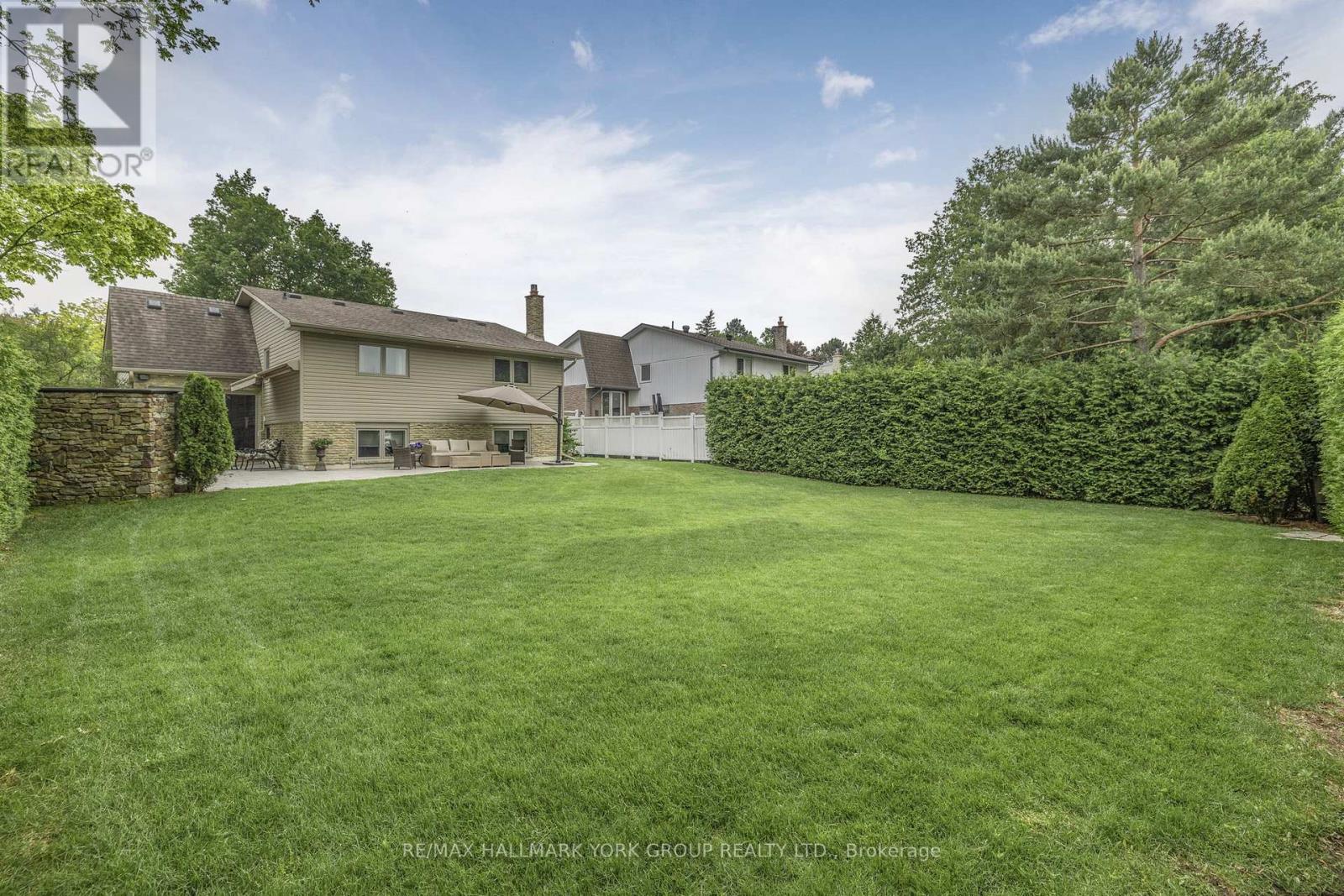 82 Fairway Drive, Aurora, Ontario  L4G 2H4 - Photo 37 - N12204861