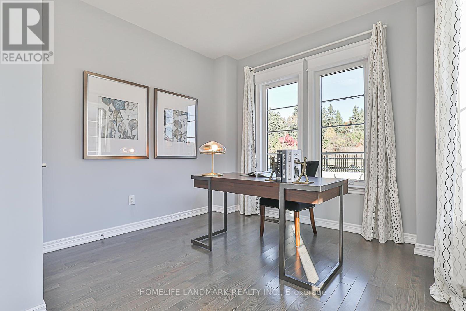 35 Thornapple Lane, Richmond Hill, Ontario  L4E 1E7 - Photo 9 - N12204869