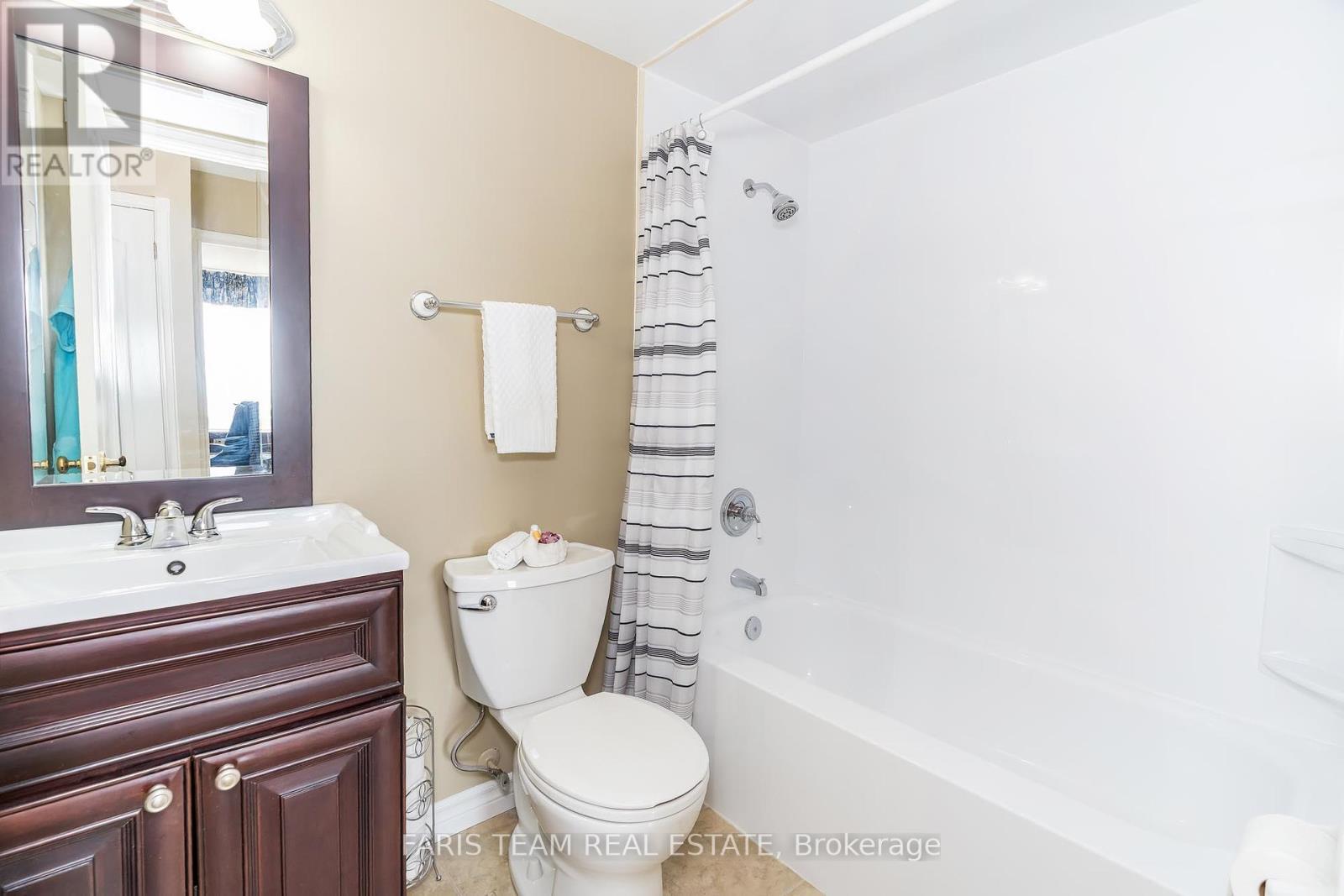 1006 - 181 Collier Street, Barrie, Ontario  L4M 5L6 - Photo 17 - S12204837