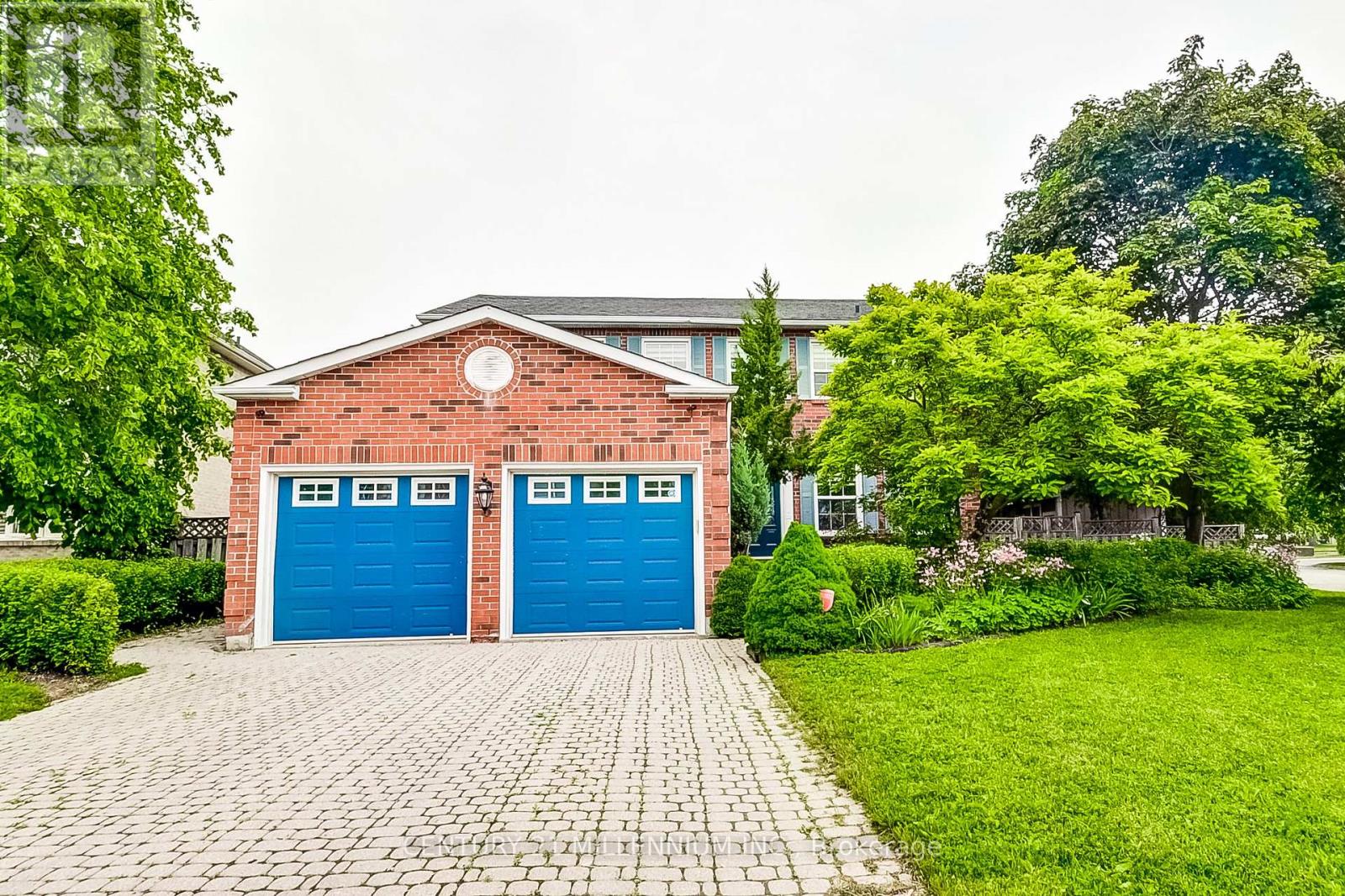 8 Newport Street, Brampton, Ontario  L6S 4M1 - Photo 1 - W12204865