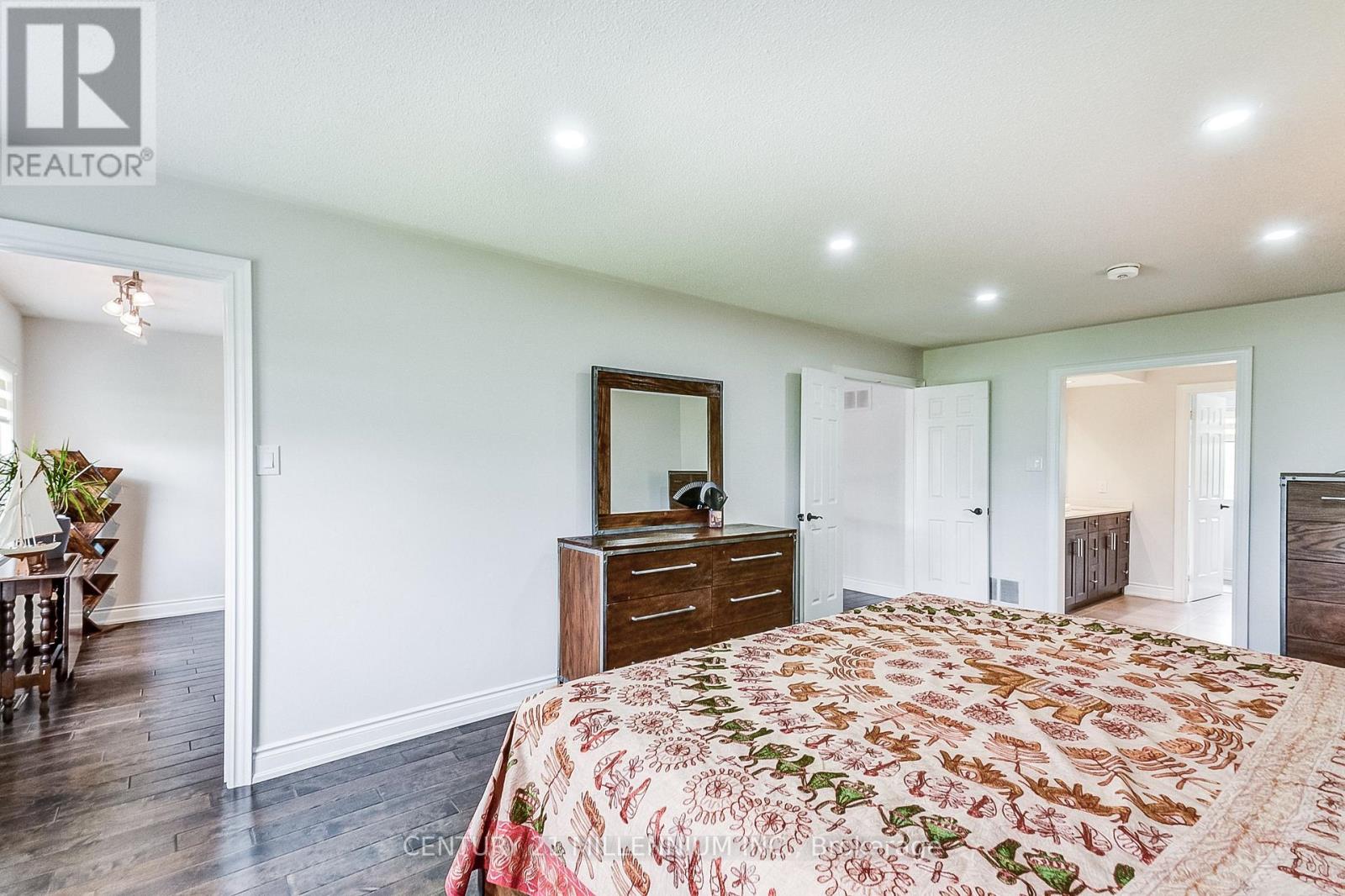 8 Newport Street, Brampton, Ontario  L6S 4M1 - Photo 26 - W12204865