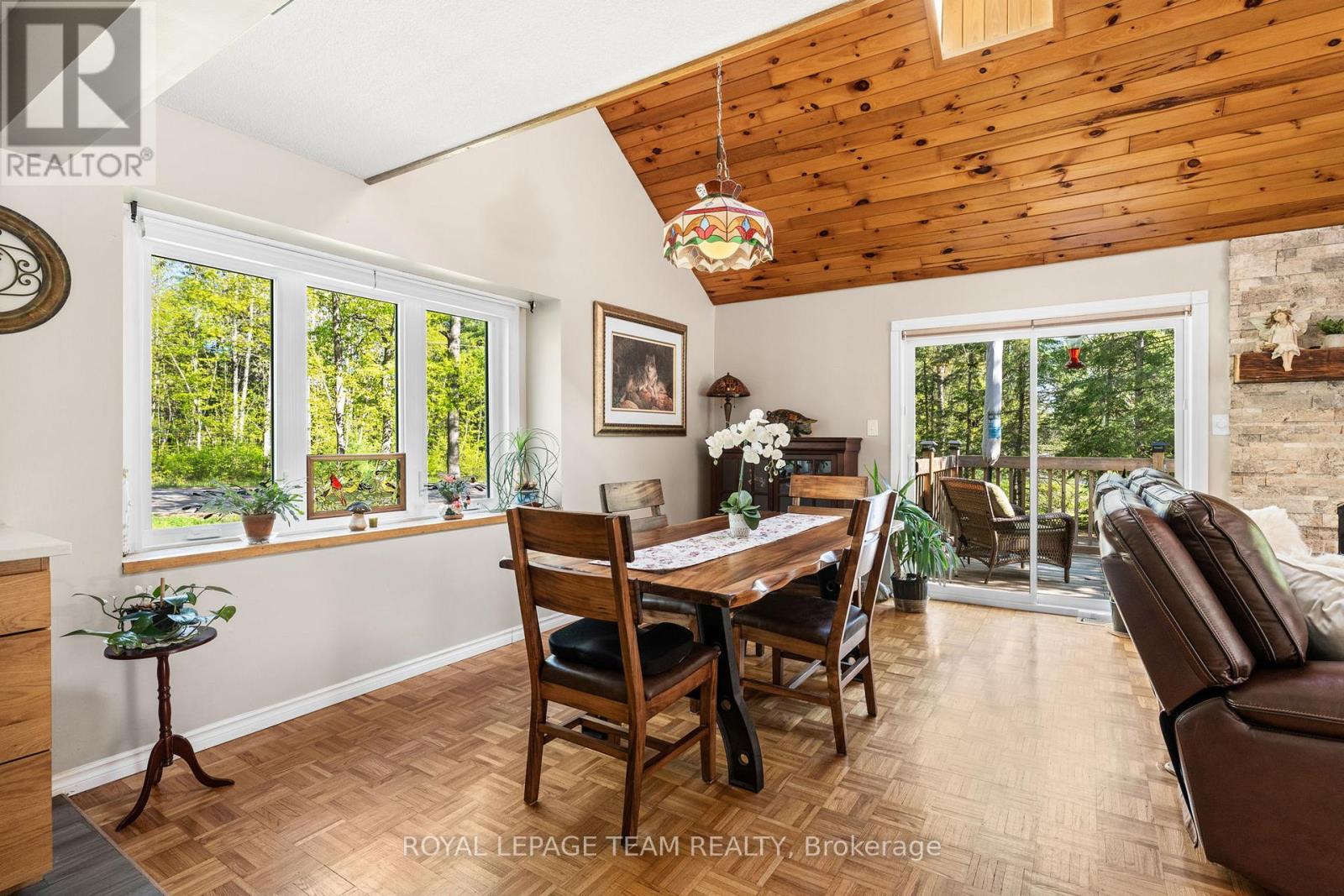 600 Rantz Road, Petawawa, Ontario  K8H 2W8 - Photo 8 - X12179771