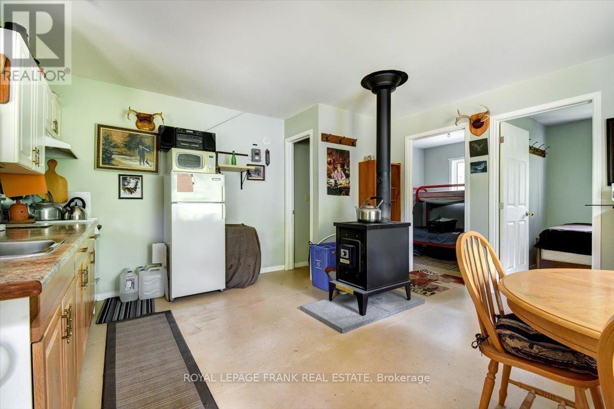 3459 Old Hastings Road, Limerick, Ontario  K0L 1W0 - Photo 7 - X12204898