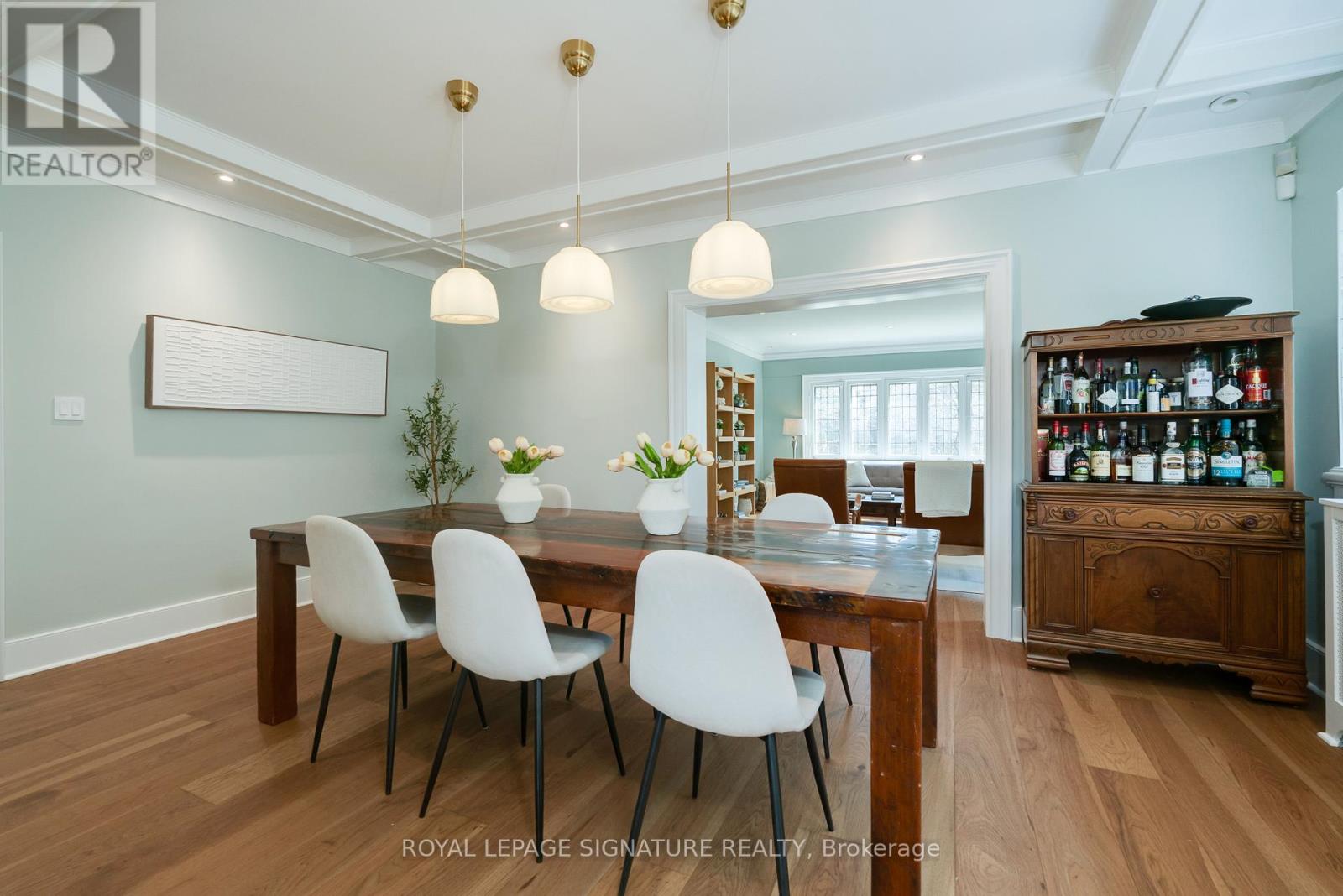 18 Weybourne Crescent, Toronto (Lawrence Park South), Ontario  M4N 2R3 - Photo 3 - C12189738