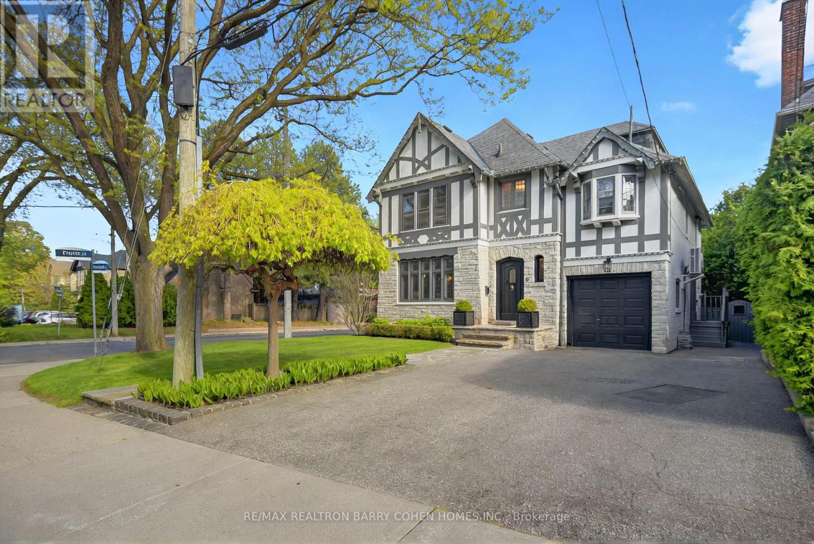 Property at 67 CHATSWORTH DRIVE image 3