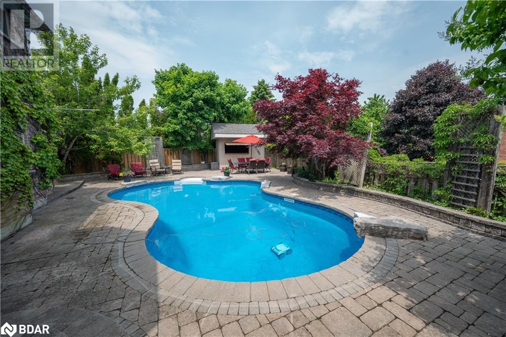 10 Gordon Court, Barrie, Ontario  L4N 7A4 - Photo 9 - 40738690
