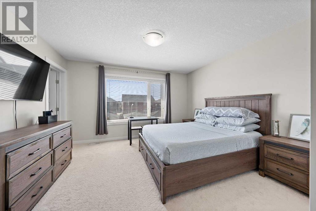 653 Redstone Drive Ne, Calgary, Alberta  T3N 1L1 - Photo 15 - A2214950