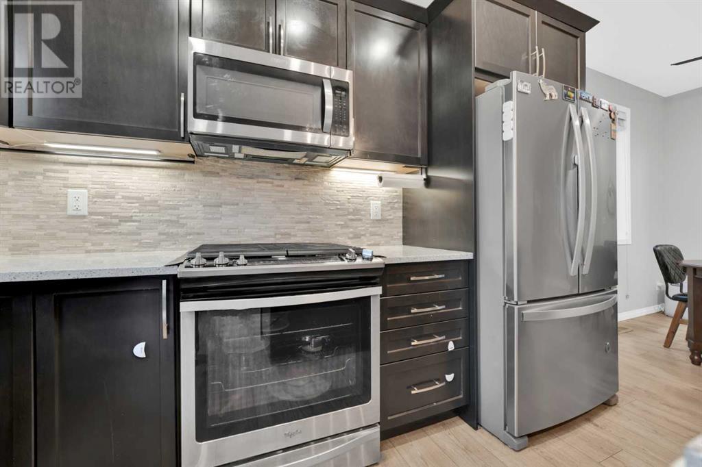 226 Carrington Circle Nw, Calgary, Alberta  T3P 0Y8 - Photo 7 - A2223843