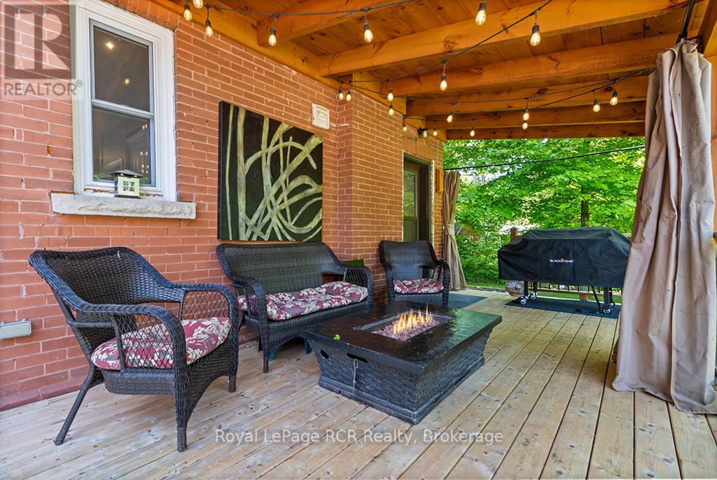136 Queen Street W, South Bruce Peninsula, Ontario N0H 1P0 - Photo 36 - X12203016