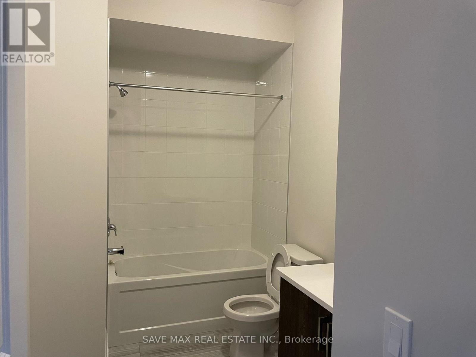 68 Stowmarket Street, Caledon, Ontario  L7C 3Y5 - Photo 20 - W12204882