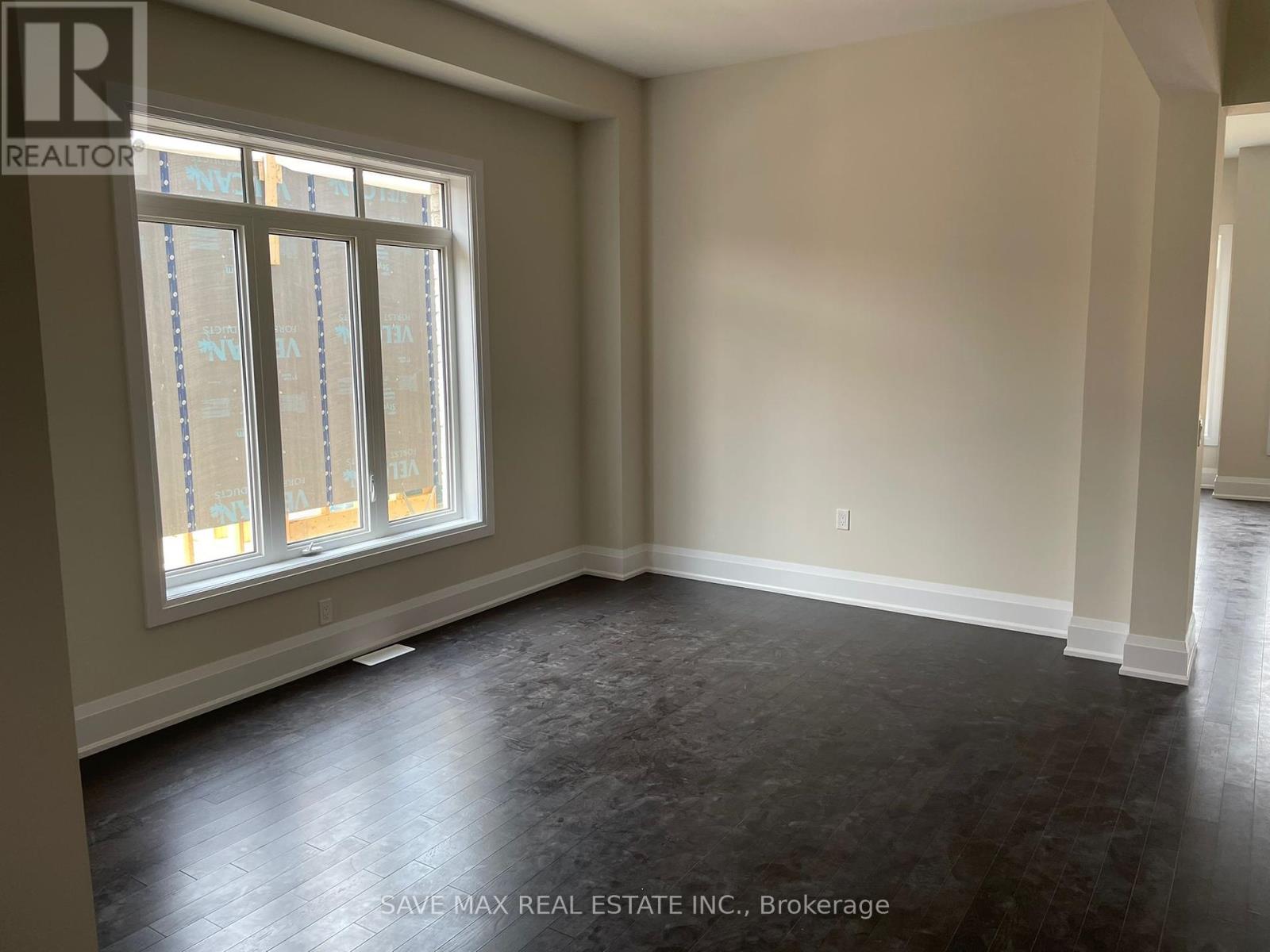 68 Stowmarket Street, Caledon, Ontario  L7C 3Y5 - Photo 6 - W12204882