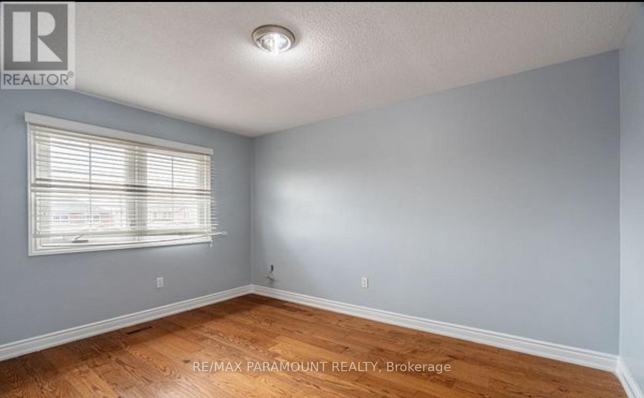 179 Kingknoll Drive, Brampton, Ontario  L6Y 4N6 - Photo 15 - W12204905