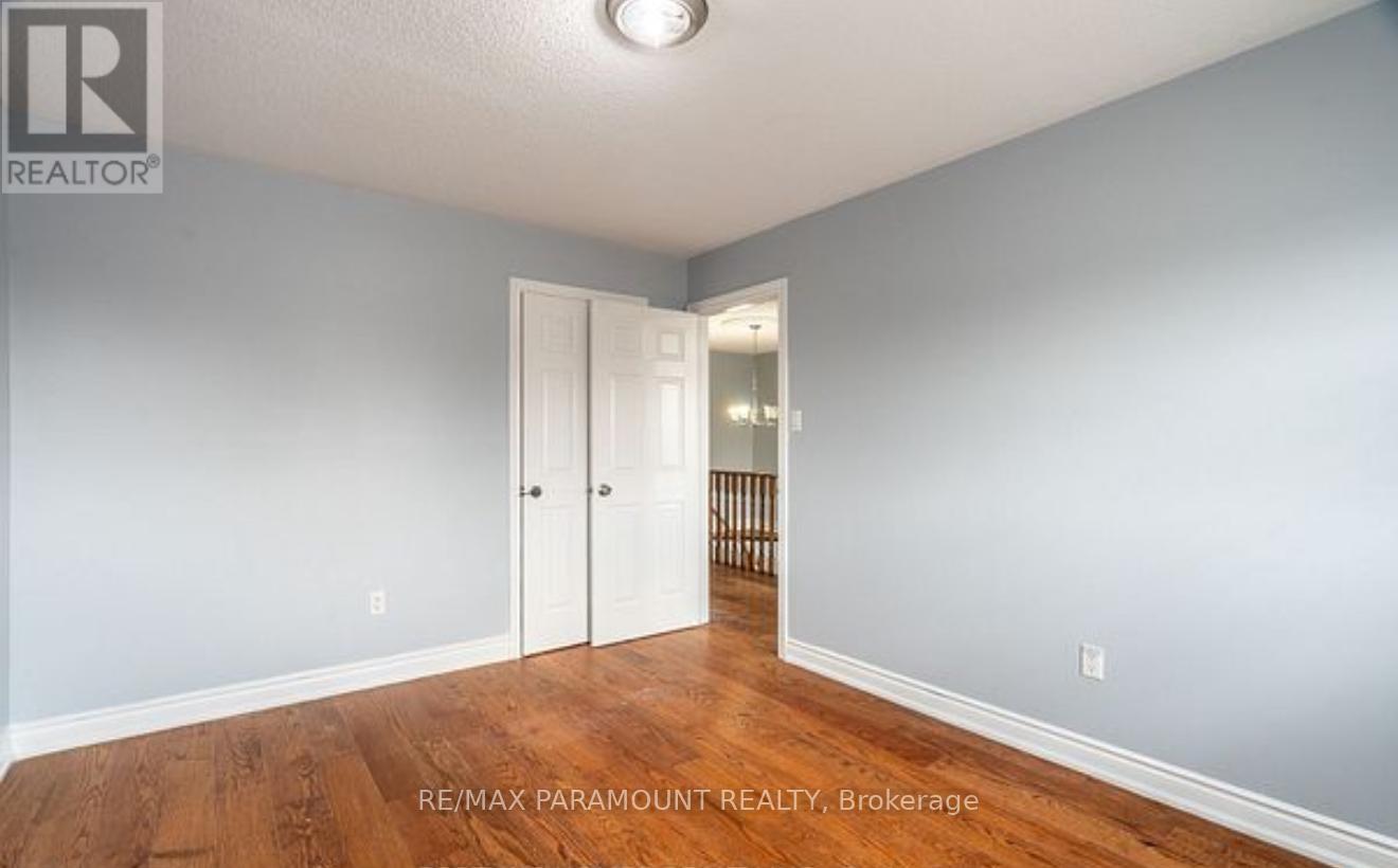179 Kingknoll Drive, Brampton, Ontario  L6Y 4N6 - Photo 16 - W12204905