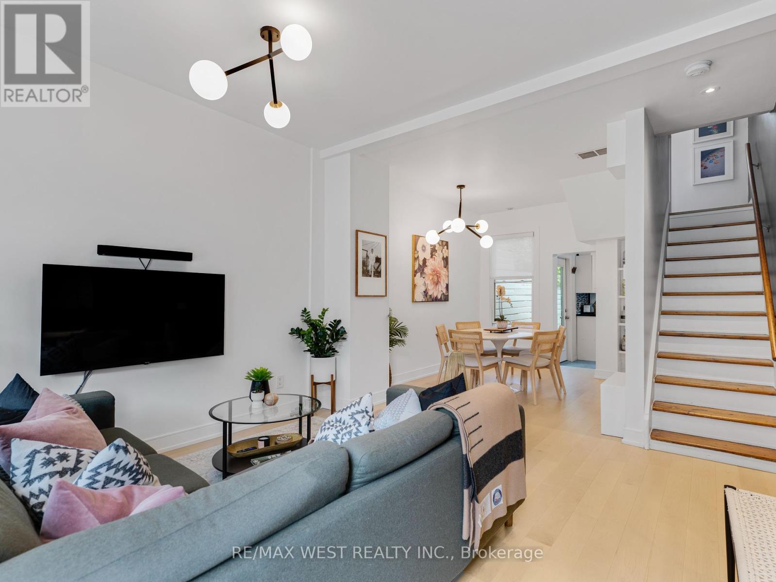 553 King Street E, Toronto, Ontario  M5A 1M5 - Photo 8 - C12203944