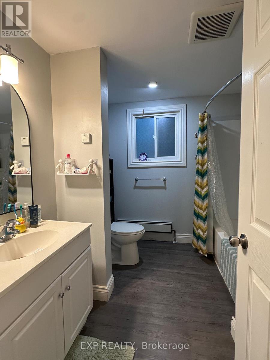 190 Ann Street, North Middlesex, Ontario  N0M 2K0 - Photo 17 - X12118635