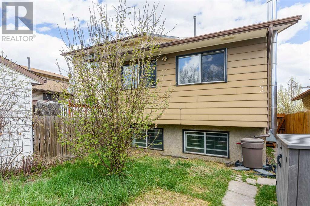 5627 Templehill Road Ne, Calgary, Alberta  T1Y 4C1 - Photo 30 - A2218914