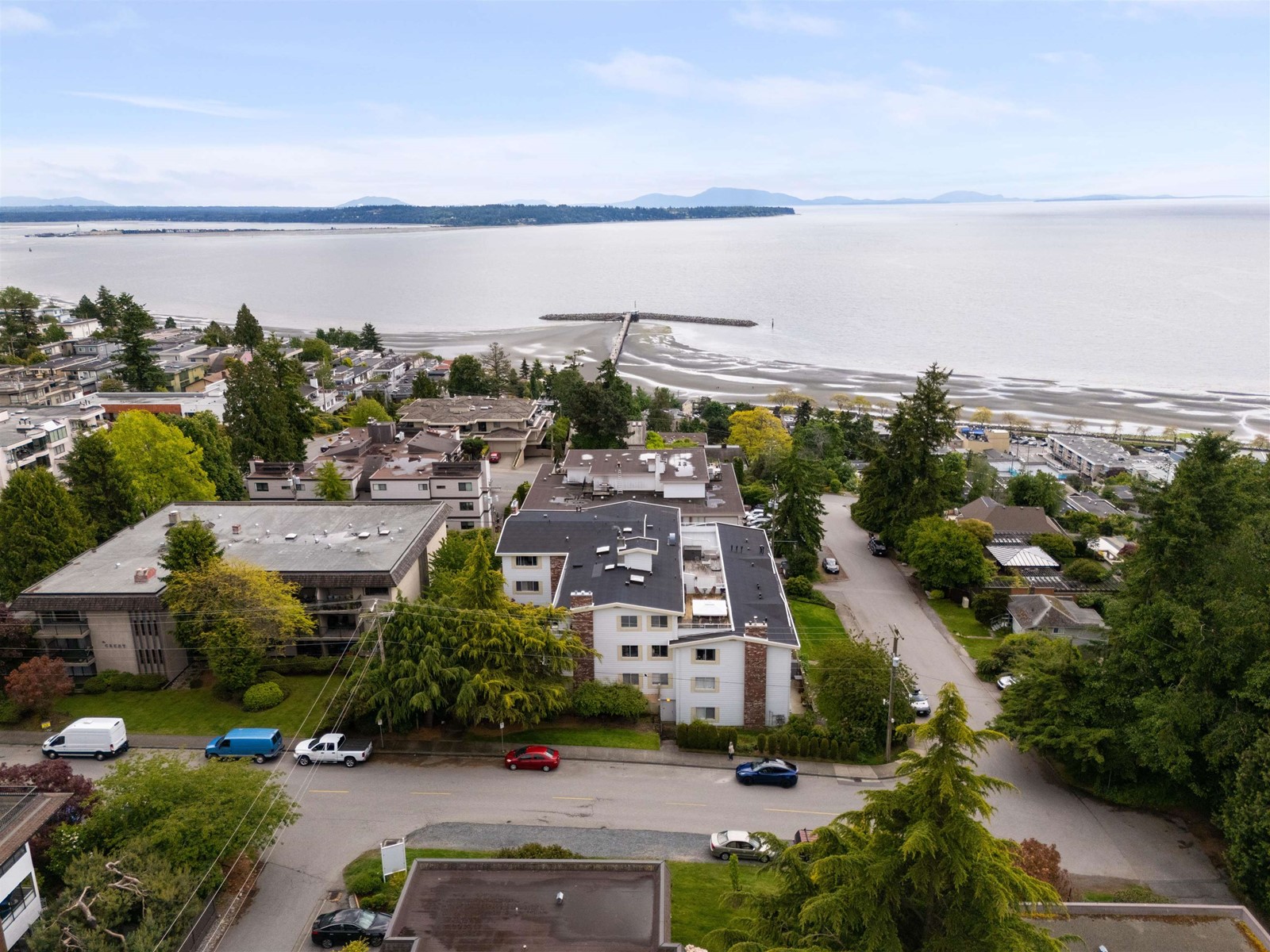 305 15010 Roper Avenue, White Rock, British Columbia  V4B 5A9 - Photo 28 - R3008332